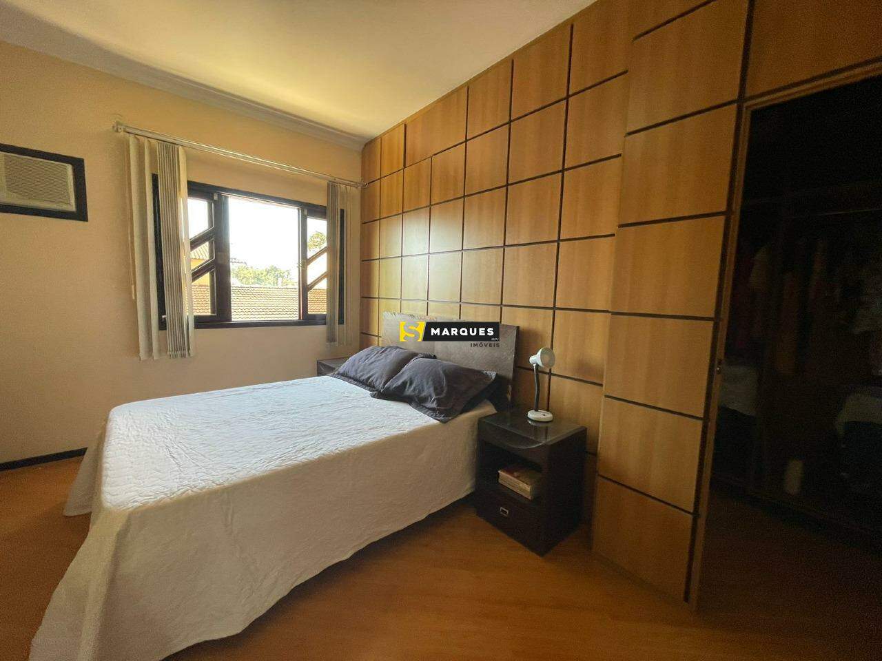 Casa para alugar com 3 quartos, 270m² - Foto 15