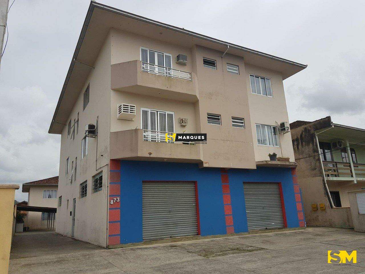 Apartamento para alugar  no Jardim Iriri - Joinville, SC. Imveis