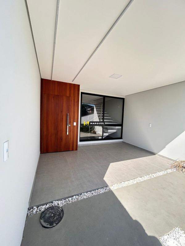 Geminado de 2 quartos, 100m² no bairro Iririú, em Joinville | Eu Corretor