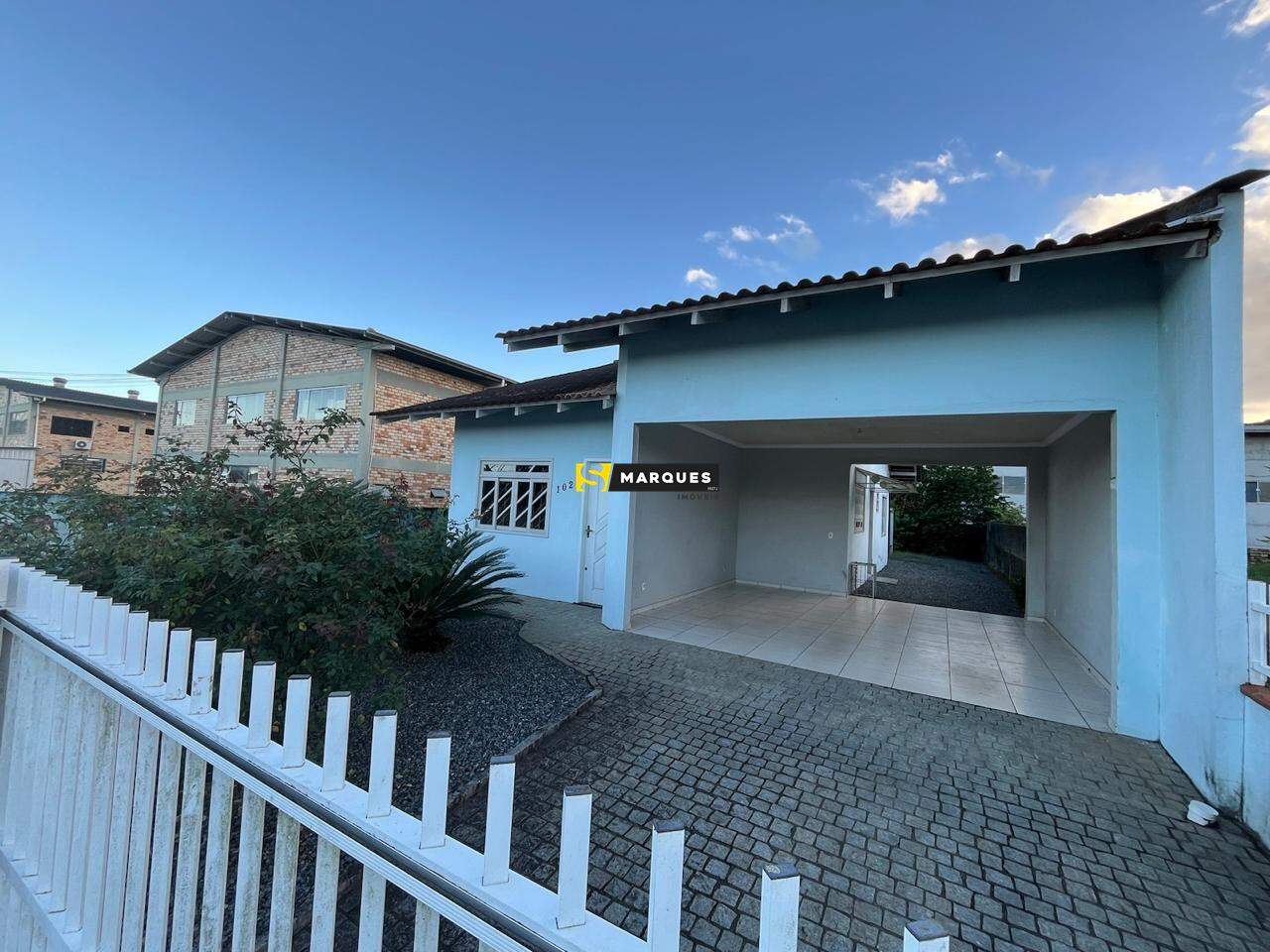 Casa para alugar  no Aventureiro - Joinville, SC. Imveis
