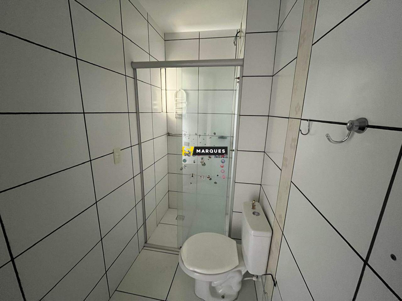 Apartamento à venda com 2 quartos, 72m² - Foto 10