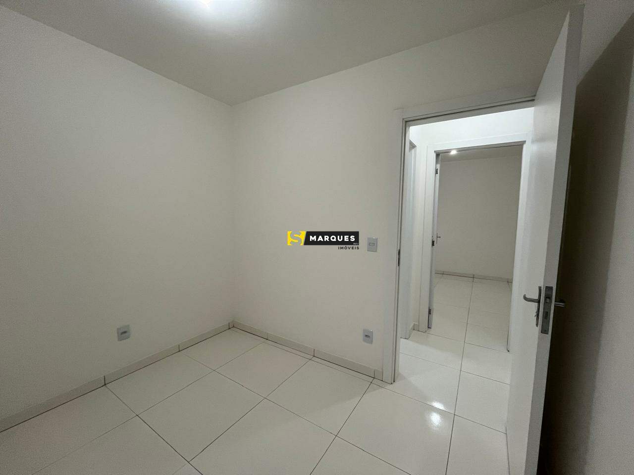 Apartamento para alugar com 2 quartos, 46m² - Foto 13