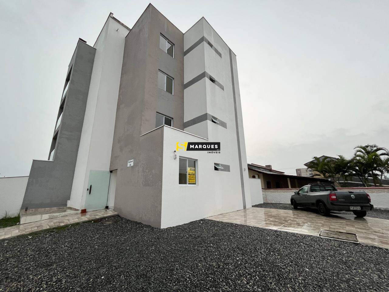 Apartamento para alugar  no Ftima - Joinville, SC. Imveis