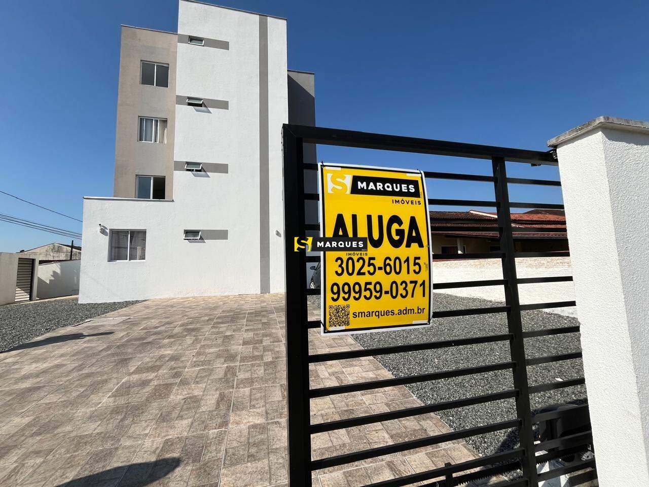 Apartamento para alugar  no Fátima - Joinville, SC. Imóveis