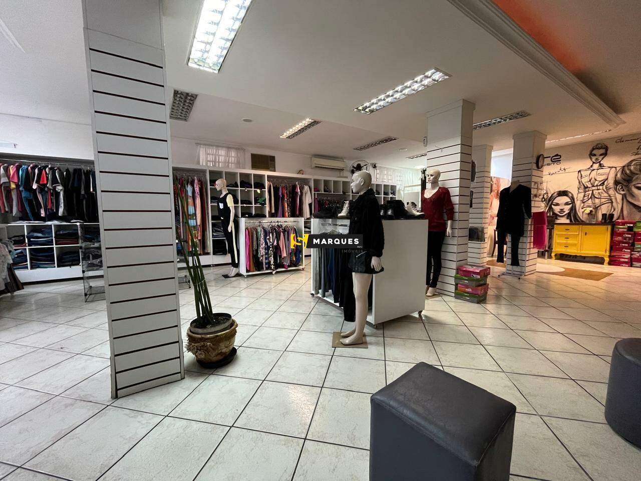 Sala Comercial de 140m² no bairro Fátima, em Joinville | Eu Corretor