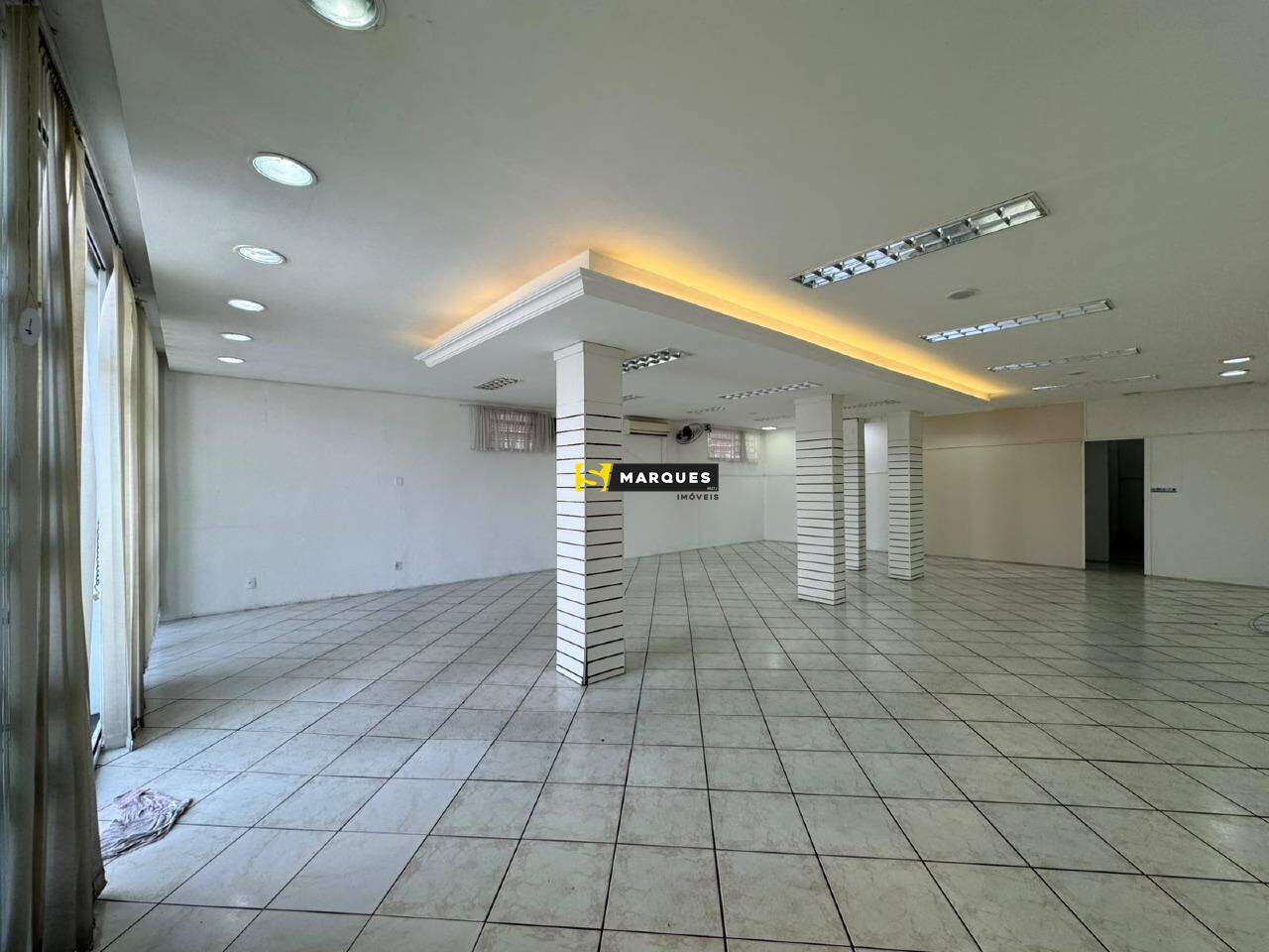 Sala comercial para alugar, 140 m² por R$ 3.200,00 Sala comercial para alugar, 140 m² por R$ 3.200,00