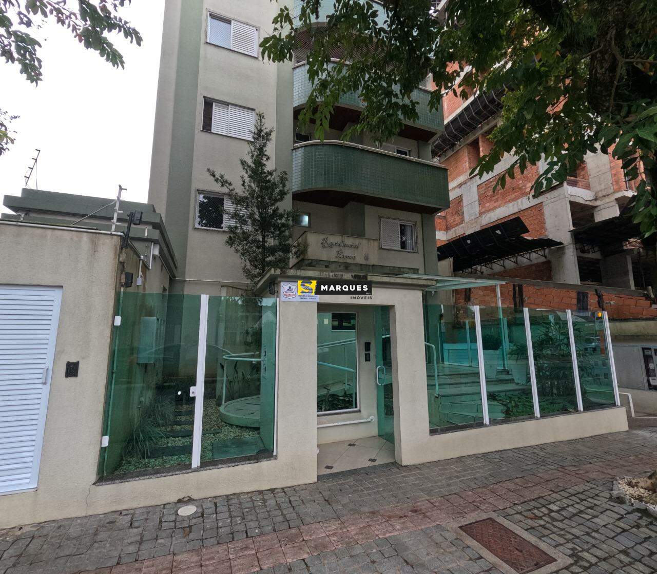 Apartamento  venda  no Anita Garibaldi - Joinville, SC. Imveis