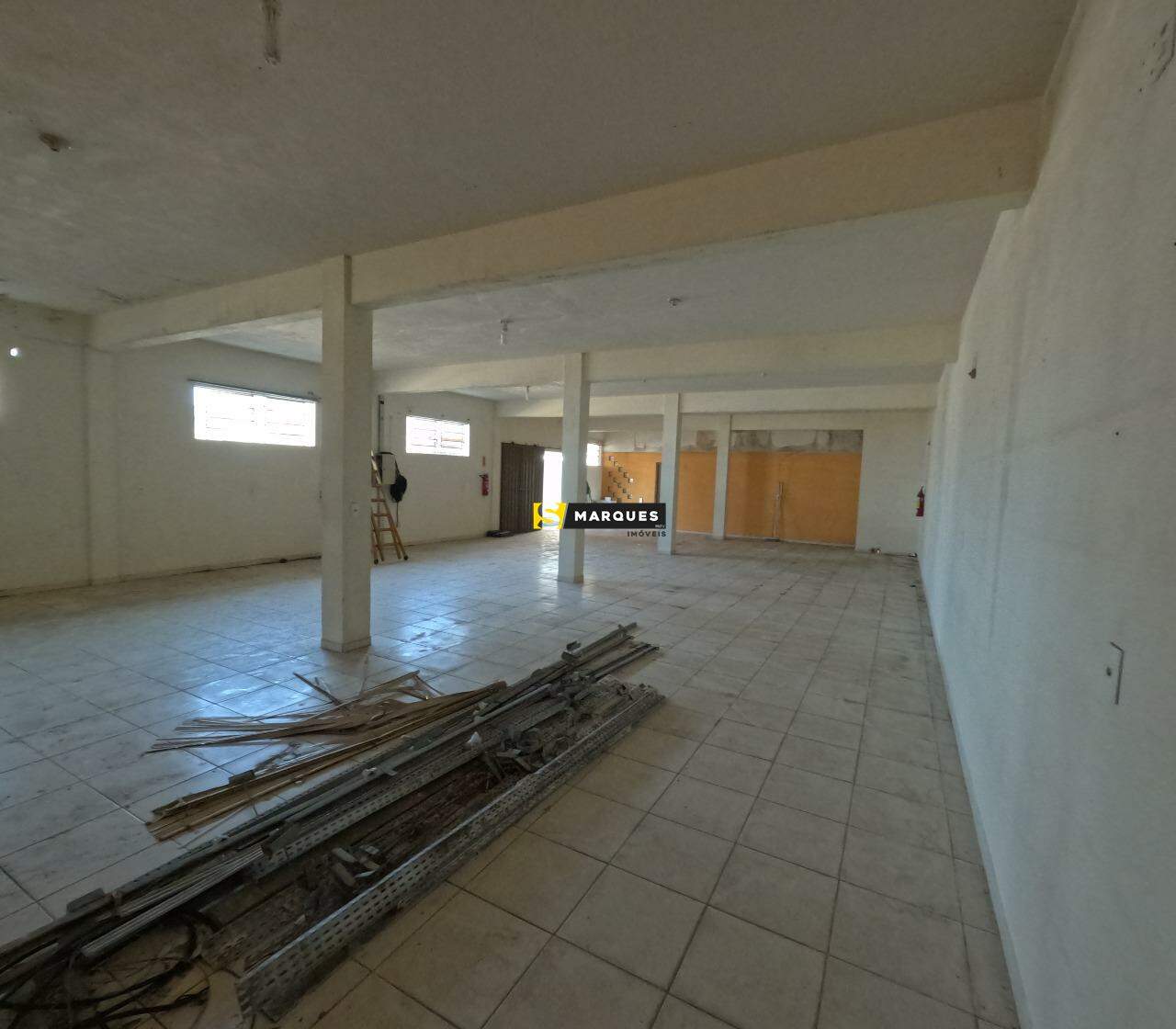 Galpão / Depósito / Armazém de 300m² no bairro Vila Nova, em Joinville | Eu Corretor