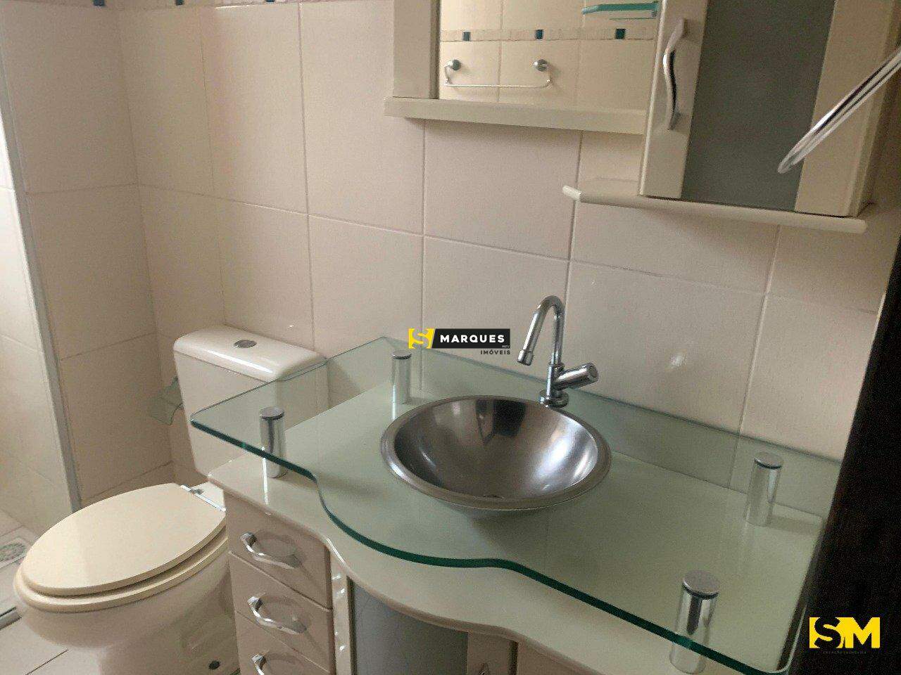 Apartamento para alugar com 2 quartos, 80m² - Foto 15