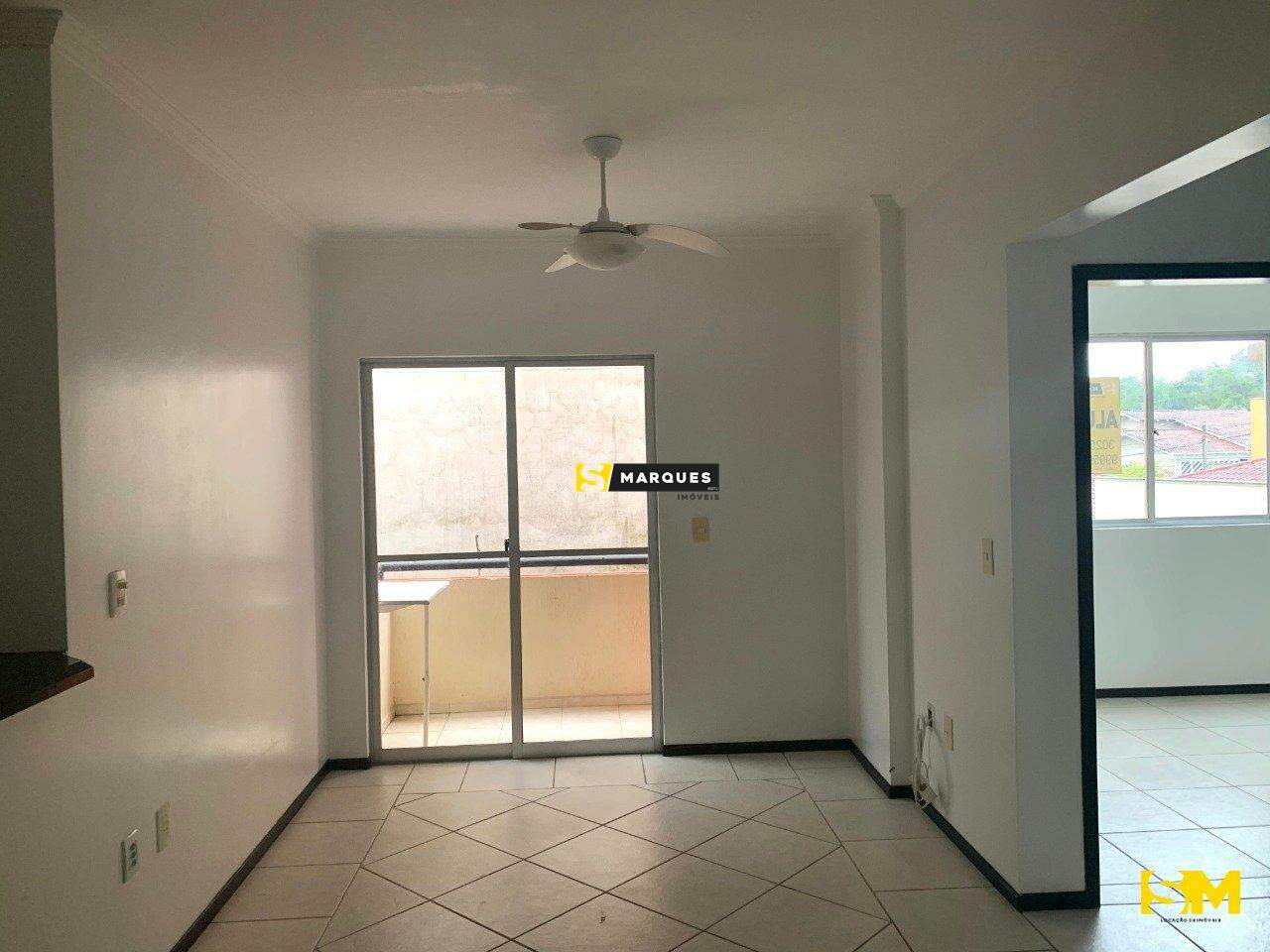 Apartamento para alugar com 2 quartos, 80m² - Foto 11