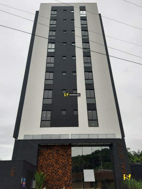 Apartamento para alugar  no Bom Retiro - Joinville, SC. Imóveis