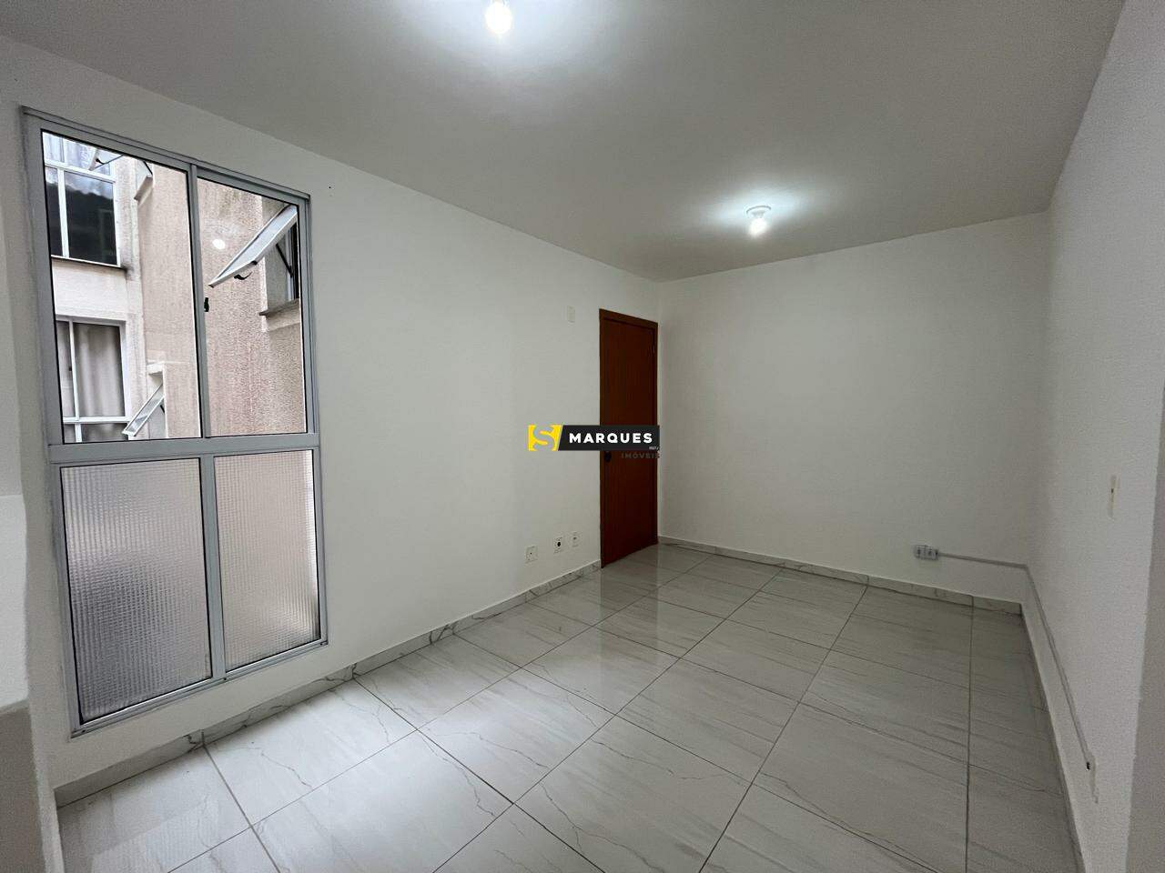 Apartamento para alugar com 2 quartos, 50m² - Foto 12