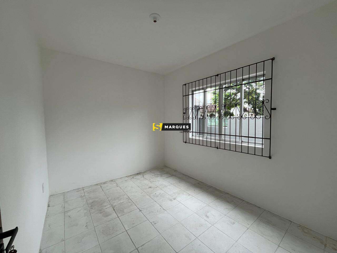 Apartamento para alugar com 2 quartos, 70m² - Foto 12