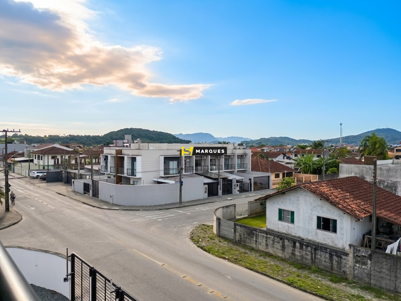 Apartamento com 2 Dormitórios para alugar, 46 m² por R$ 1.700,00 Apartamento com 2 Dormitórios para alugar, 46 m² por R$ 1.700,00