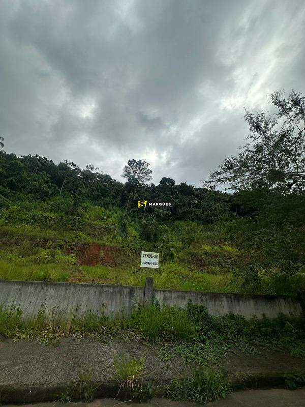 Lote/Terreno de 594m² no bairro Jardim Sofia, em Joinville | Eu Corretor