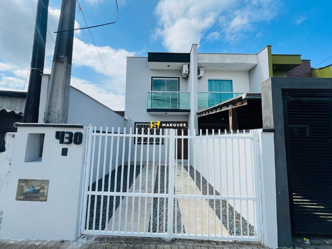 Geminado de 88m² no bairro Comasa, em Joinville | Eu Corretor