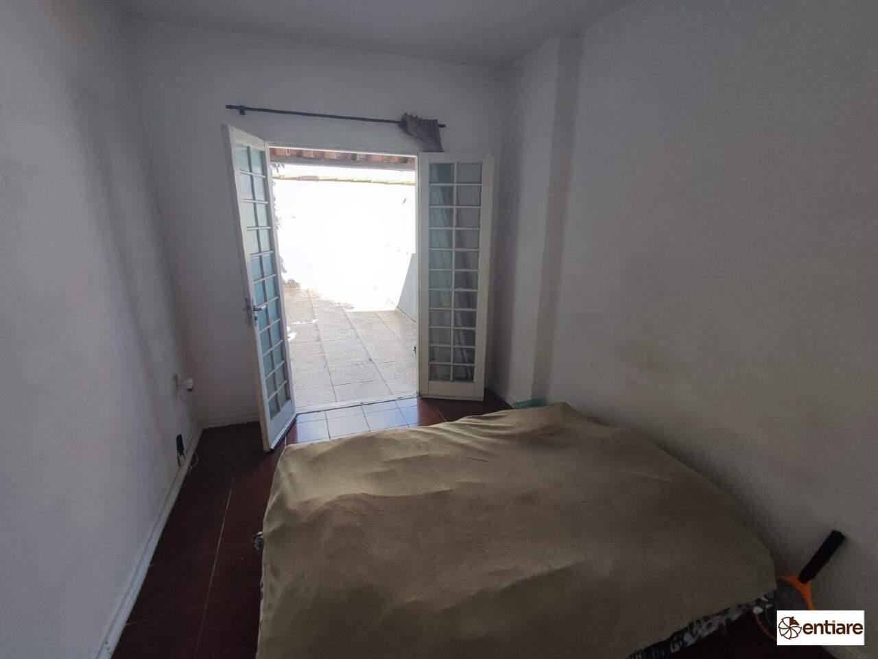 Casa, 4 quartos, 200 m² - Foto 13