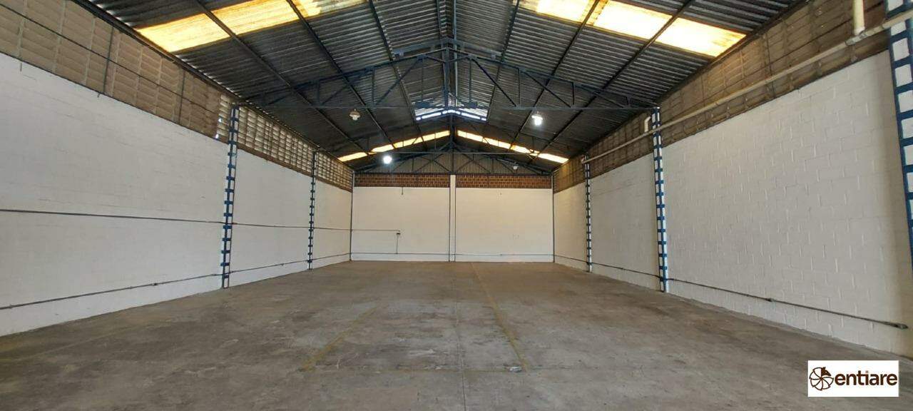 Depósito-Galpão, 200 m² - Foto 1