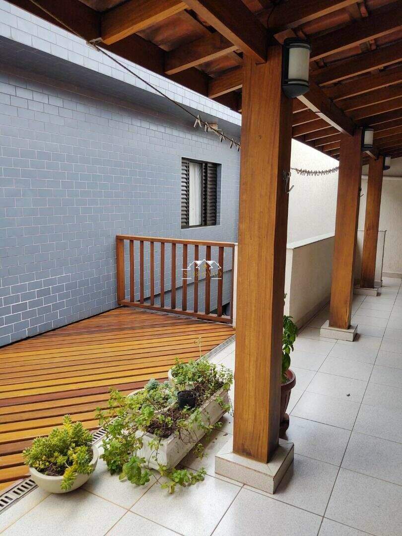 Sobrado à venda no Parque São Pedro: 