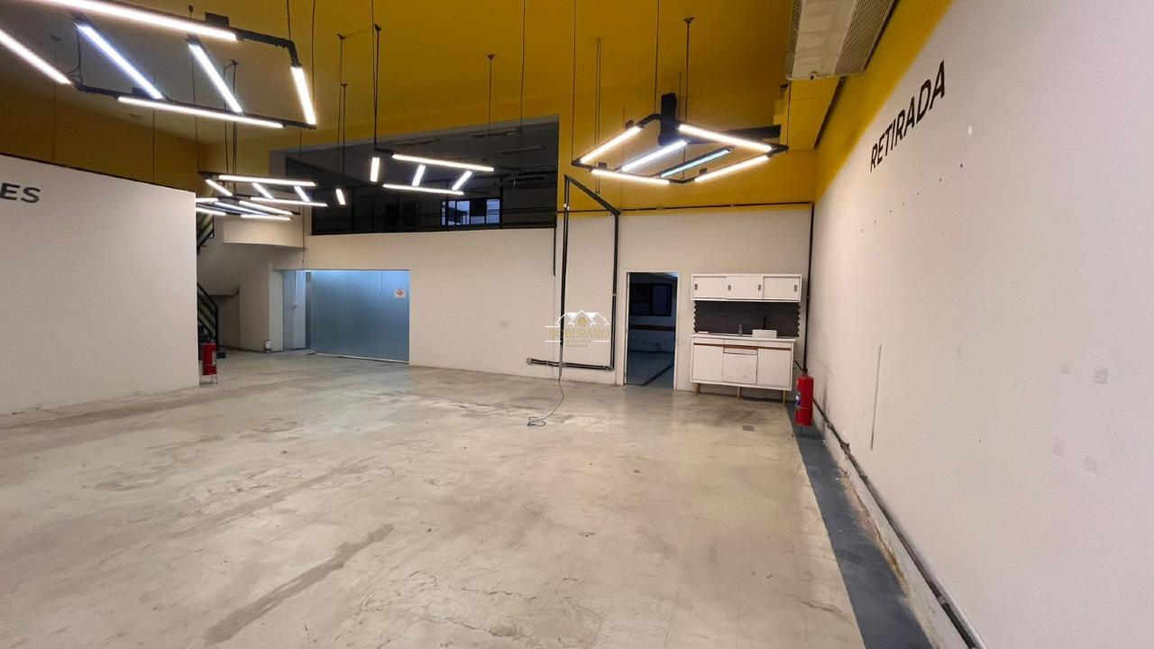 Salão para aluguel no Centro: 