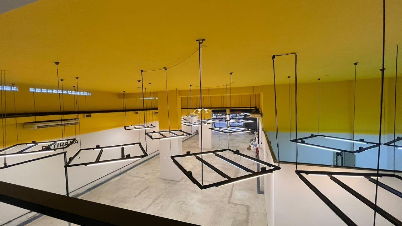 Salão para aluguel no Centro: 