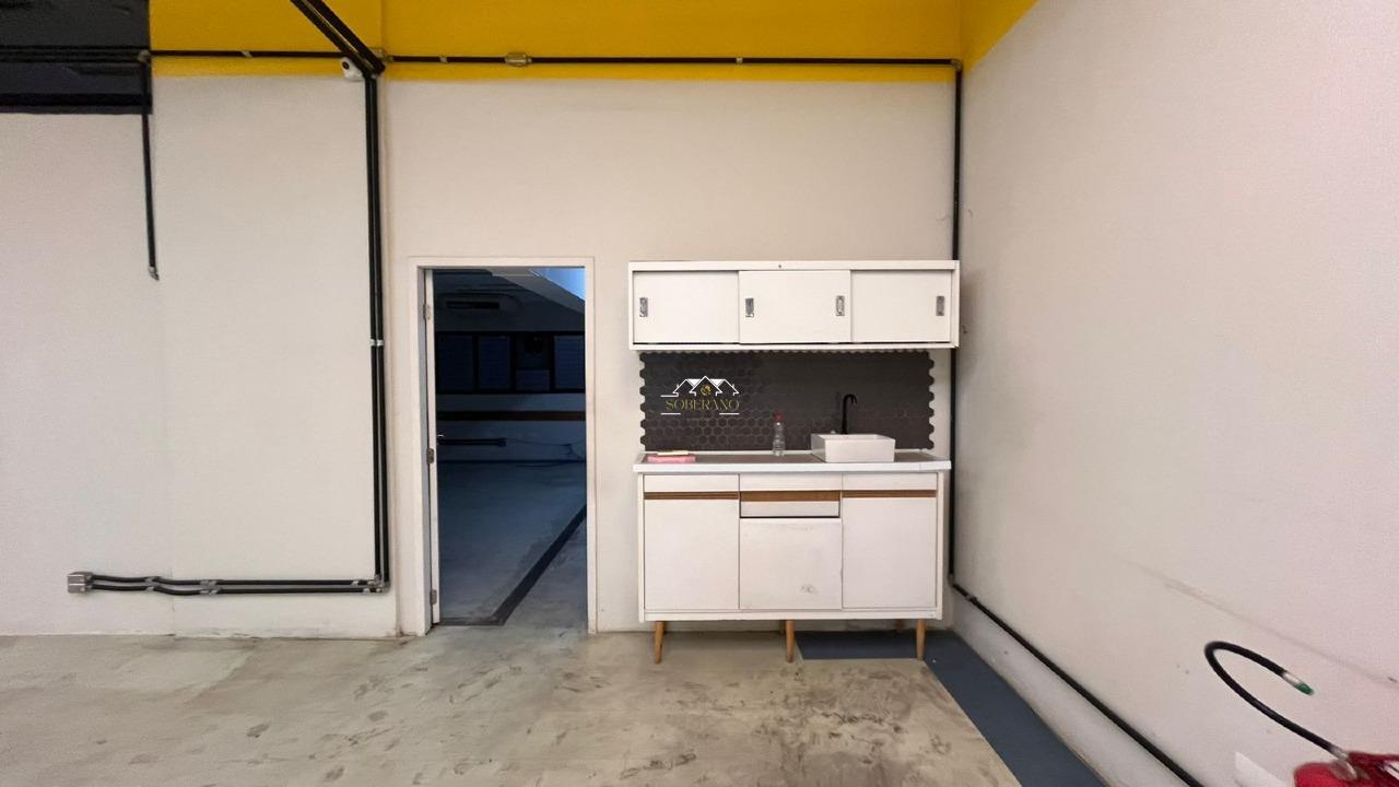 Salão para aluguel no Centro: 