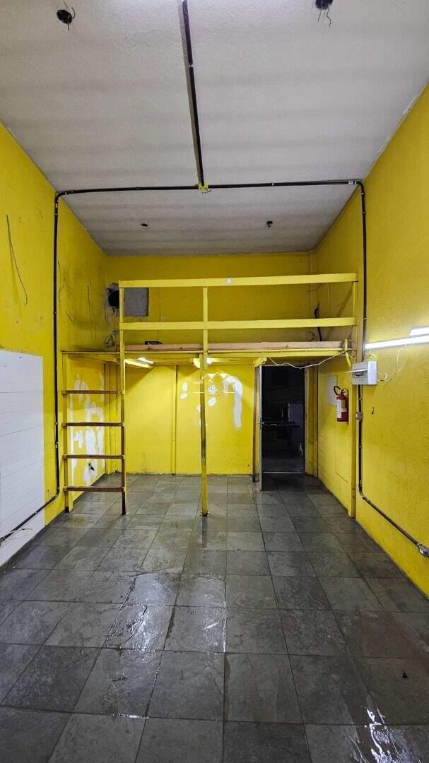 Salão para aluguel no Vila Valparaíso: 