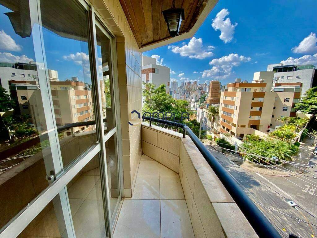 Cobertura à venda no Buritis: 
