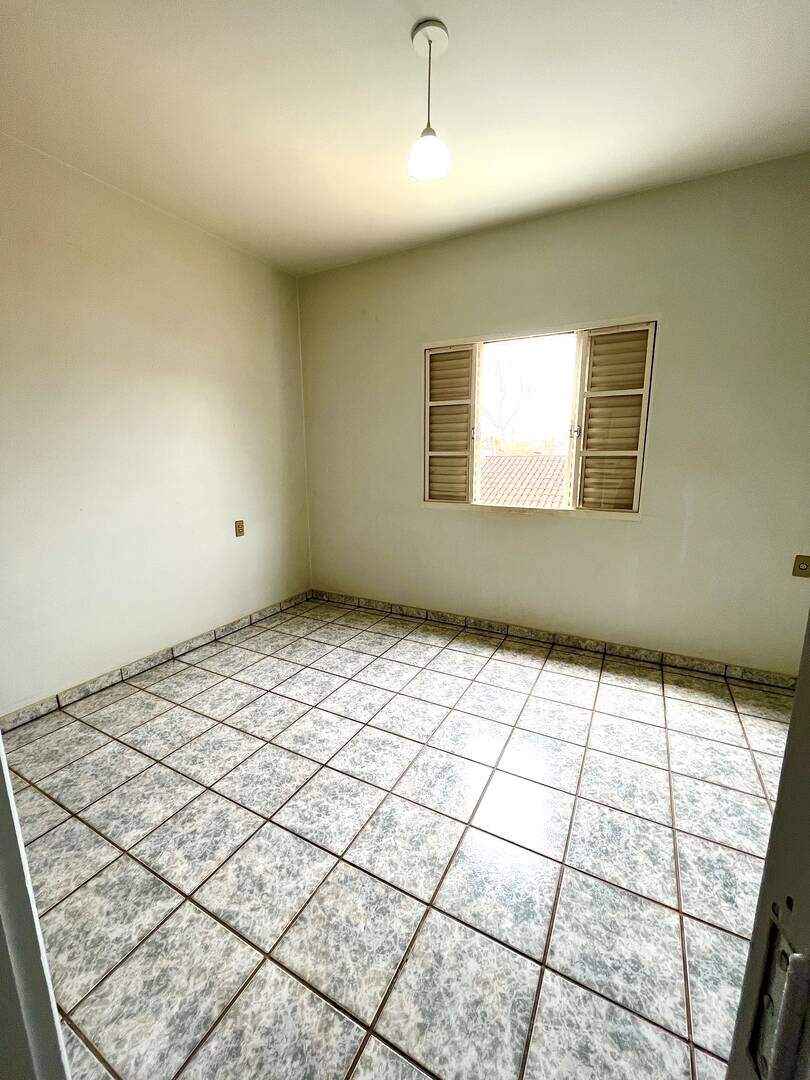 Casa à venda no Estância Itaici: 