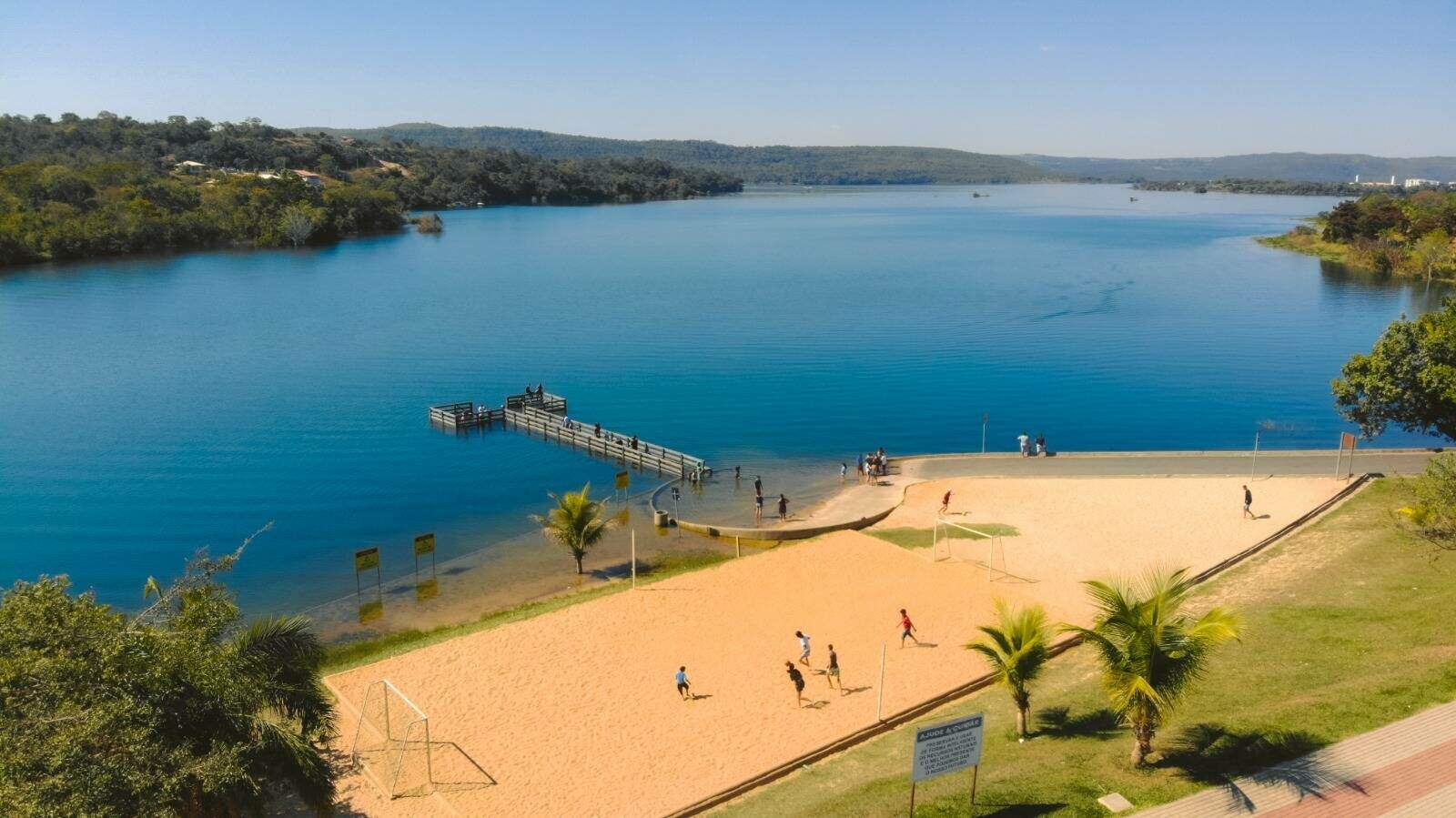 Terreno à venda no Setor Lago Sul: 