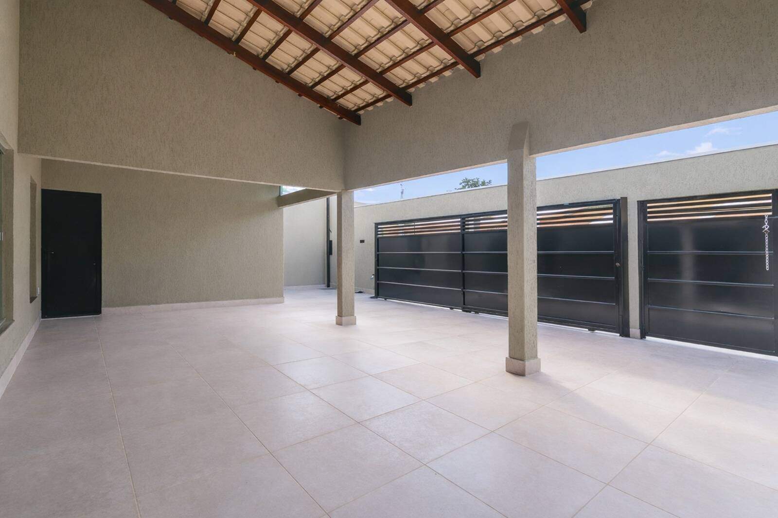 Casa à venda no Setor Serrinha: 