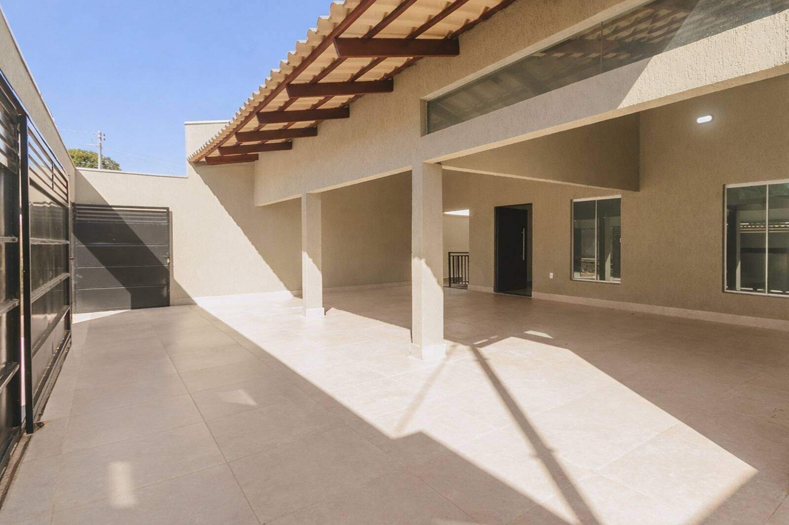 Casa à venda no Setor Serrinha: 