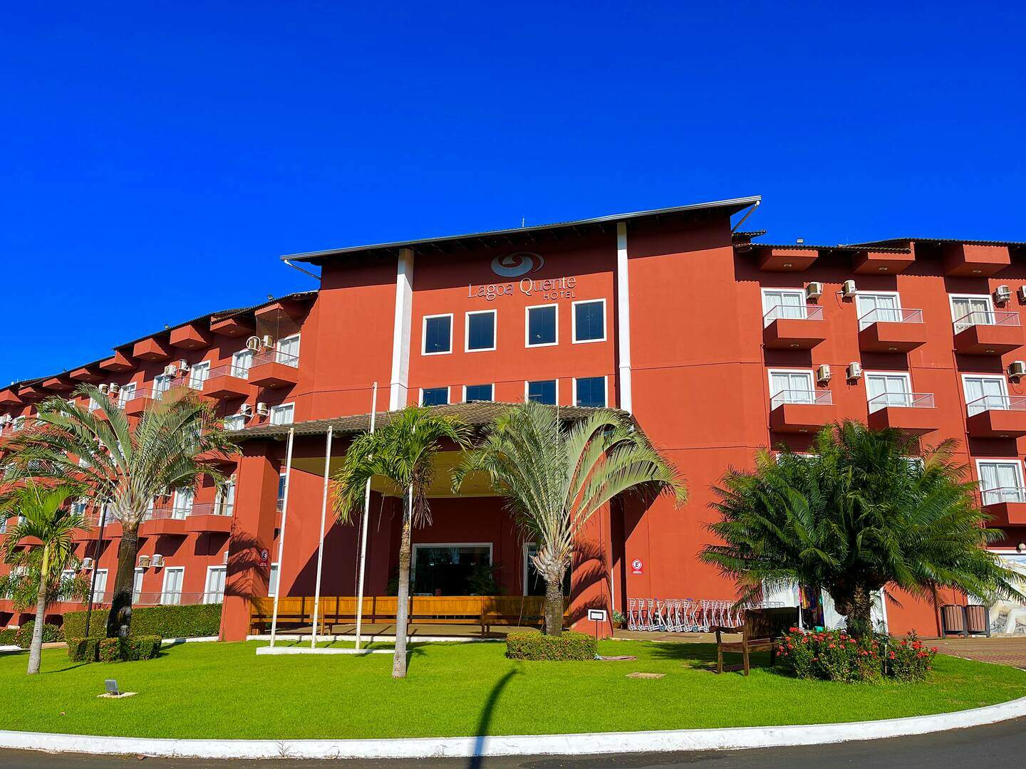 Apartamento à venda no Setor Lagoa Quente: 