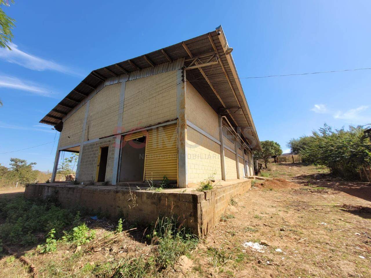 Comercial à venda no Jardim Privê das Caldas: 