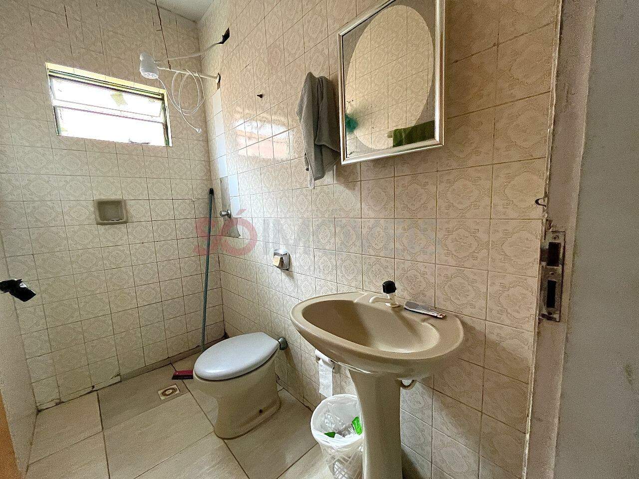 Casa à venda no Estância Itaici: 