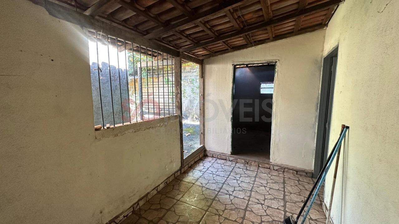 Terreno à venda no Nova Vila: 