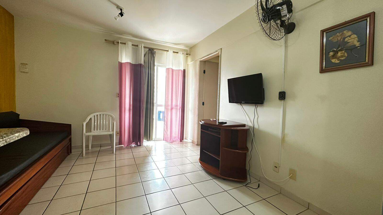 Apartamento para aluguel no Do Turista: 