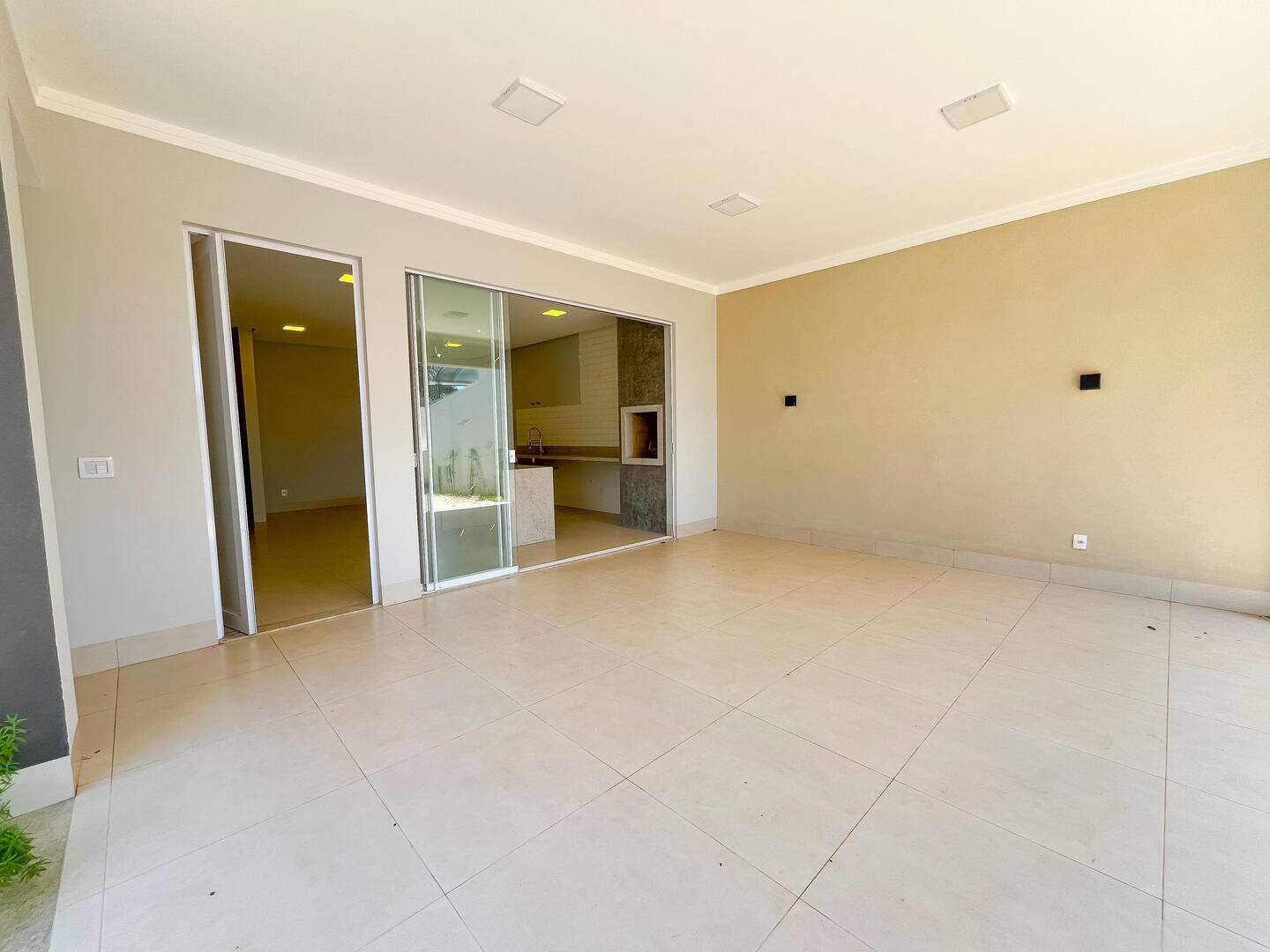 Casa à venda no A 1500mts do Centro: 