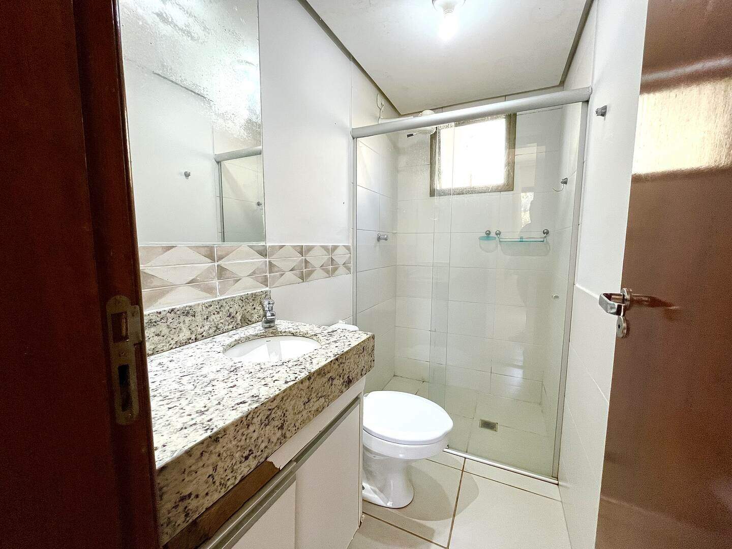 Apartamento à venda no Condomínio Aldeia do Lago Flats e Bangalôs: 