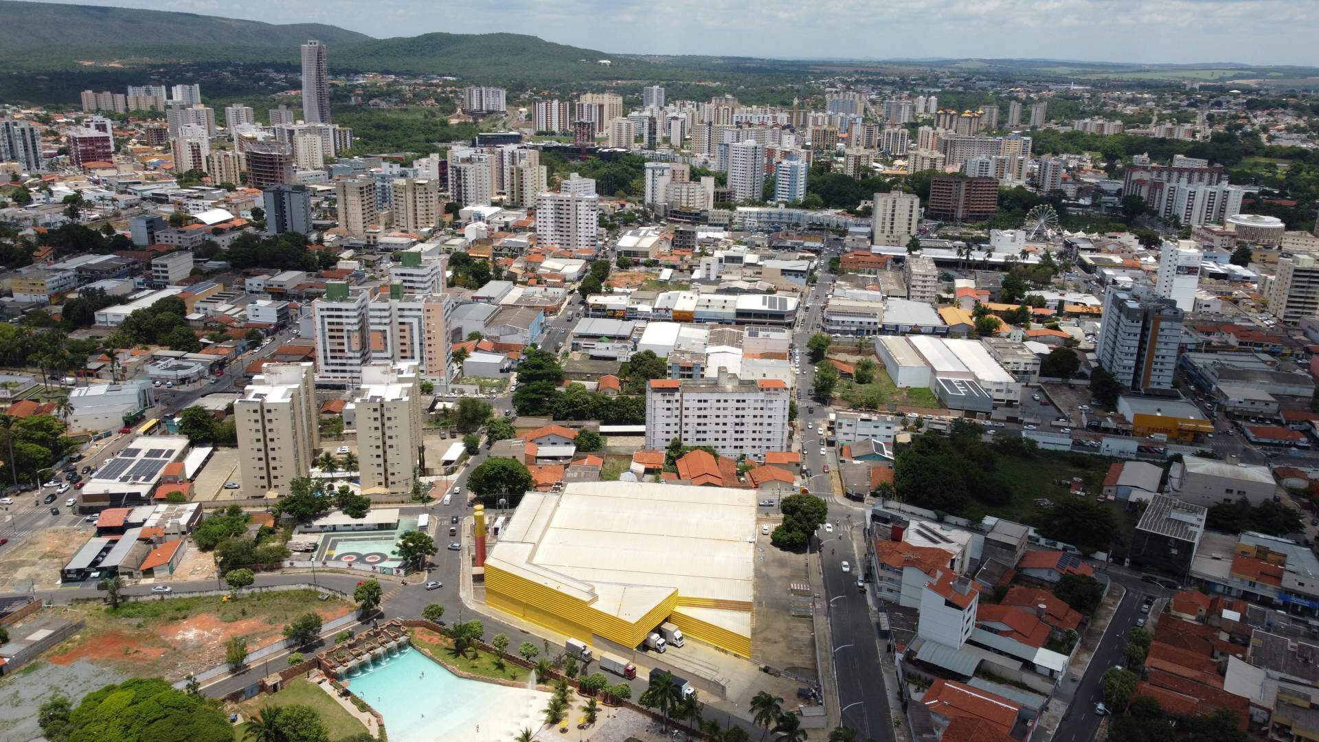Terreno à venda no Centro: 
