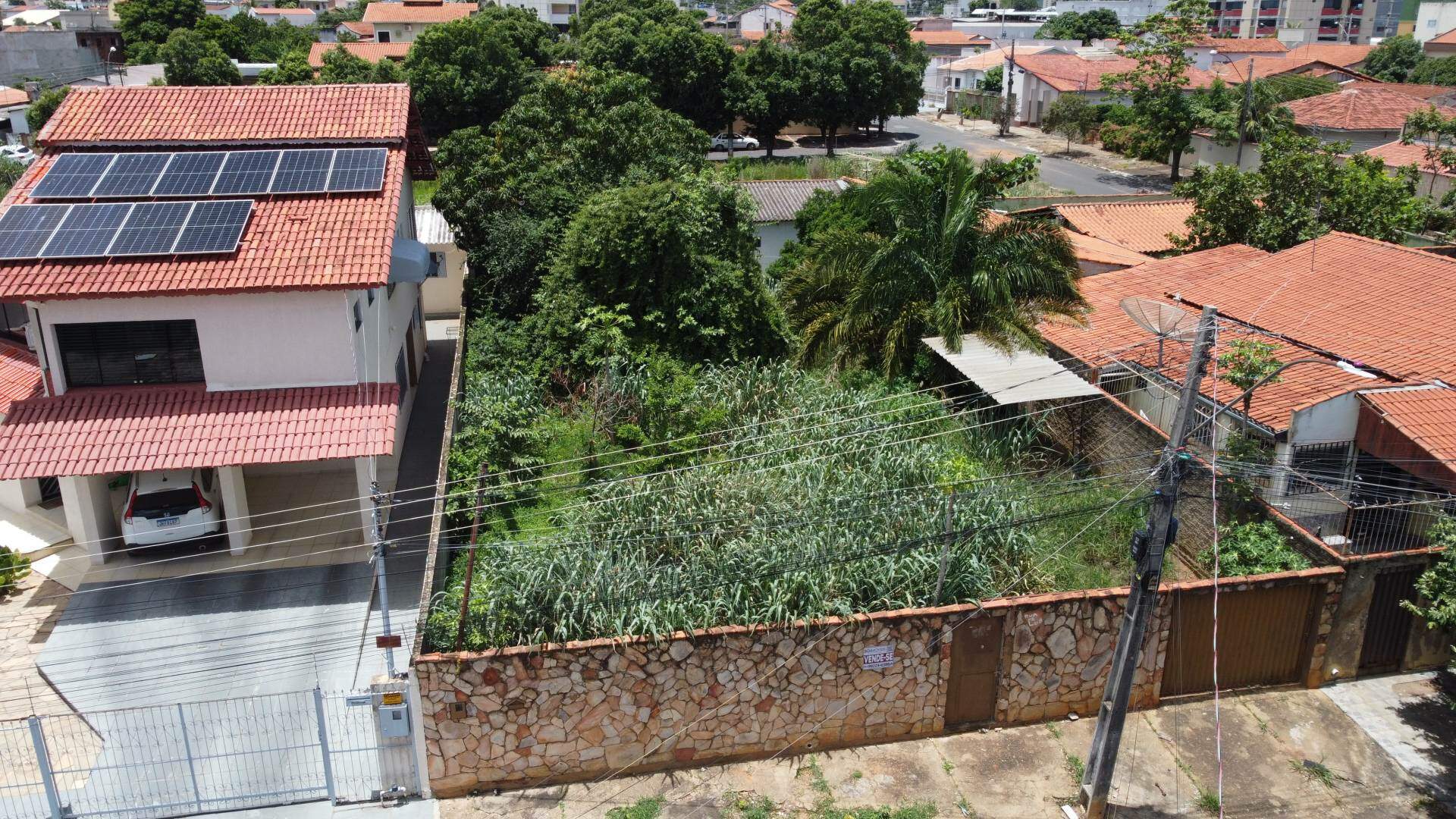 Terreno à venda no Jardim Paraíso: 
