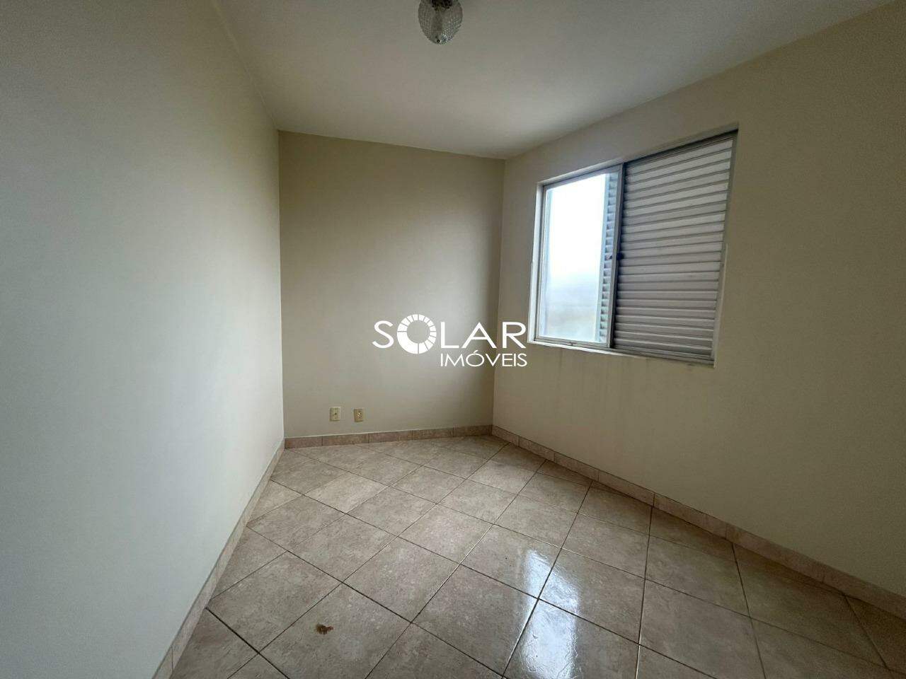 Apartamento à venda no Universitário: 