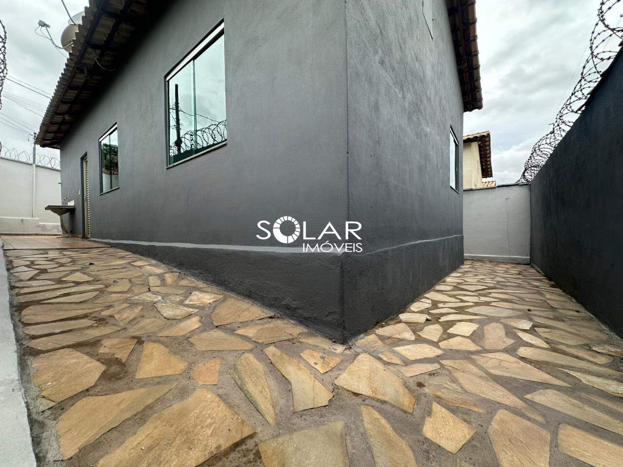 Casa à venda no Tropical: 