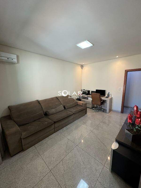 Casa à venda no Santanense: 