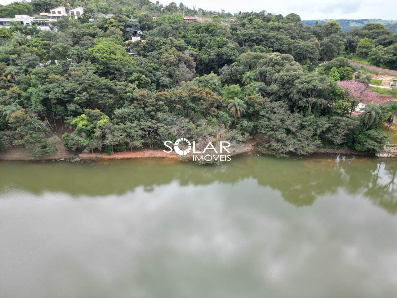 Lote em condomínio à venda no Condomínio Lago do Sol: 