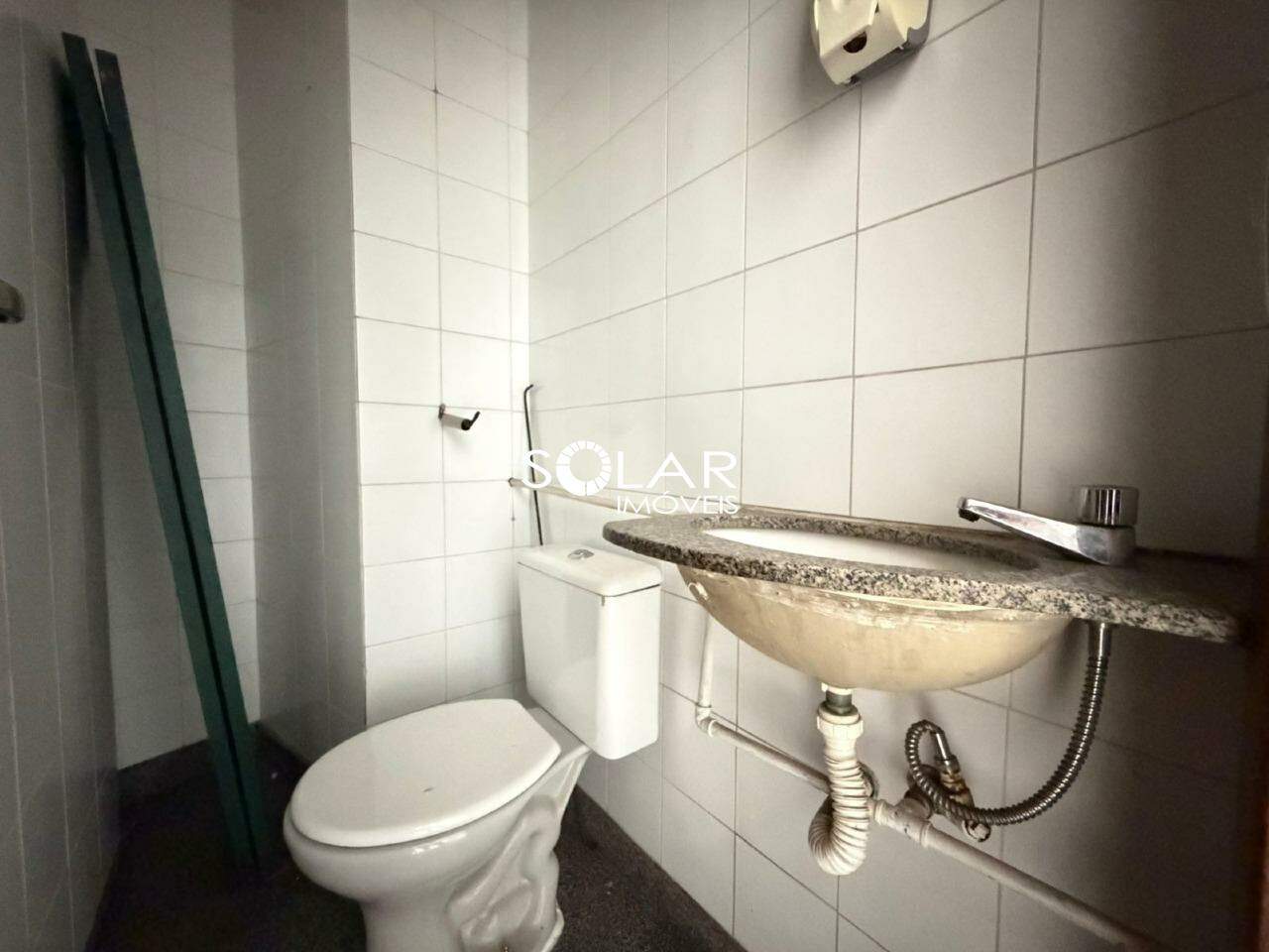 Loja à venda no Graças: 