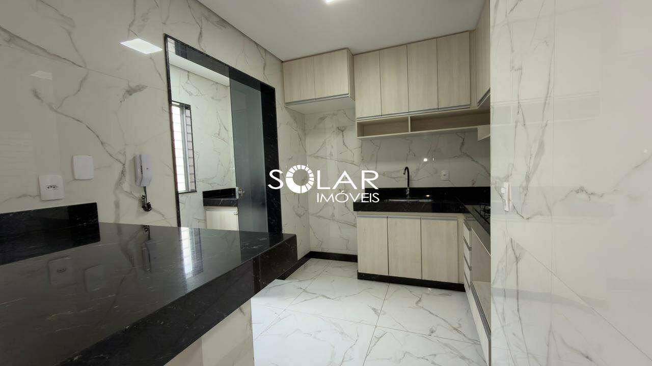 Apartamento à venda no Olímpio Moreira: 