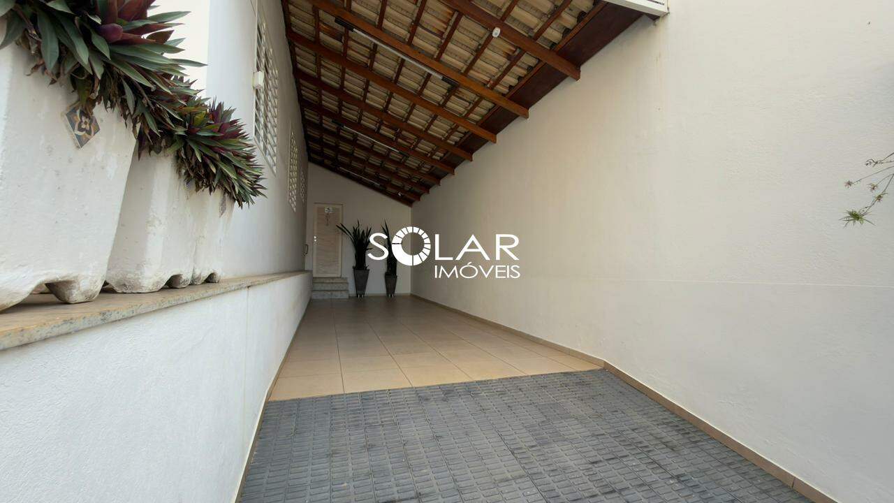 Casa à venda no Graças: 