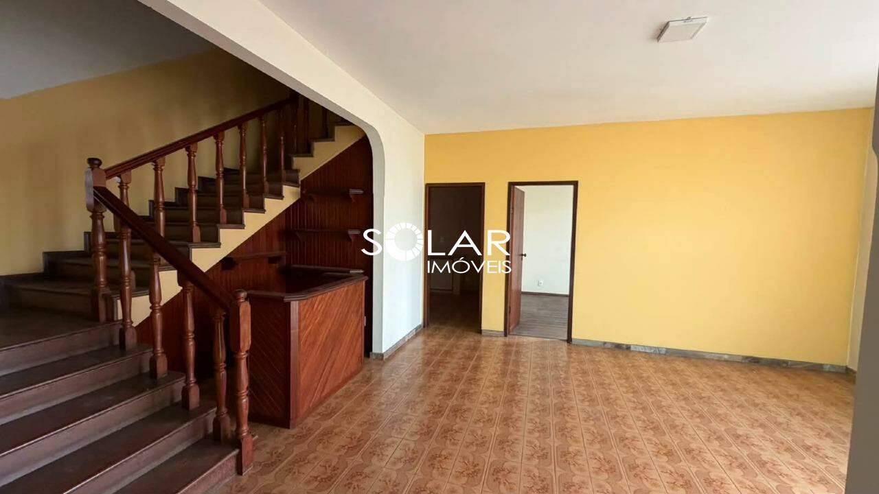 Casa para aluguel no Graças: 