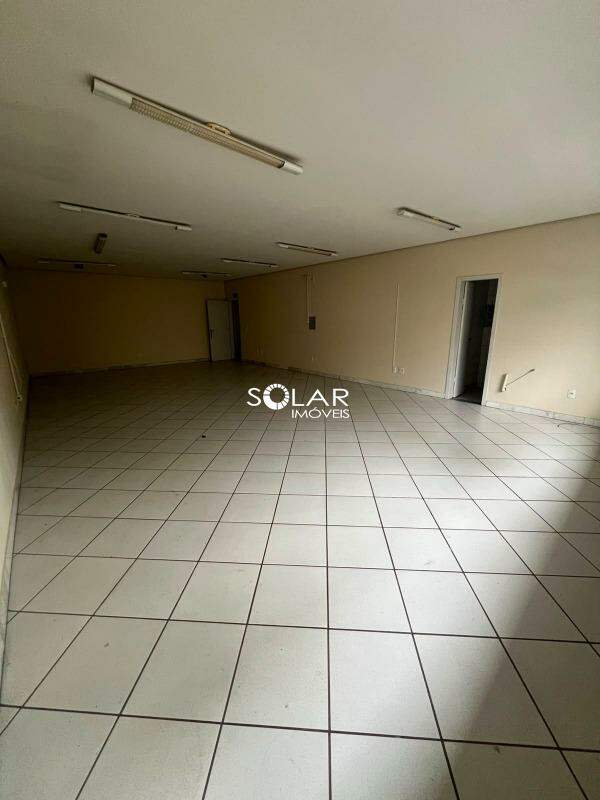 Sala para aluguel no Centro: 
